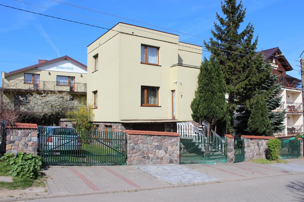 Dw Komandor Appartement Władysławowo Buitenkant foto